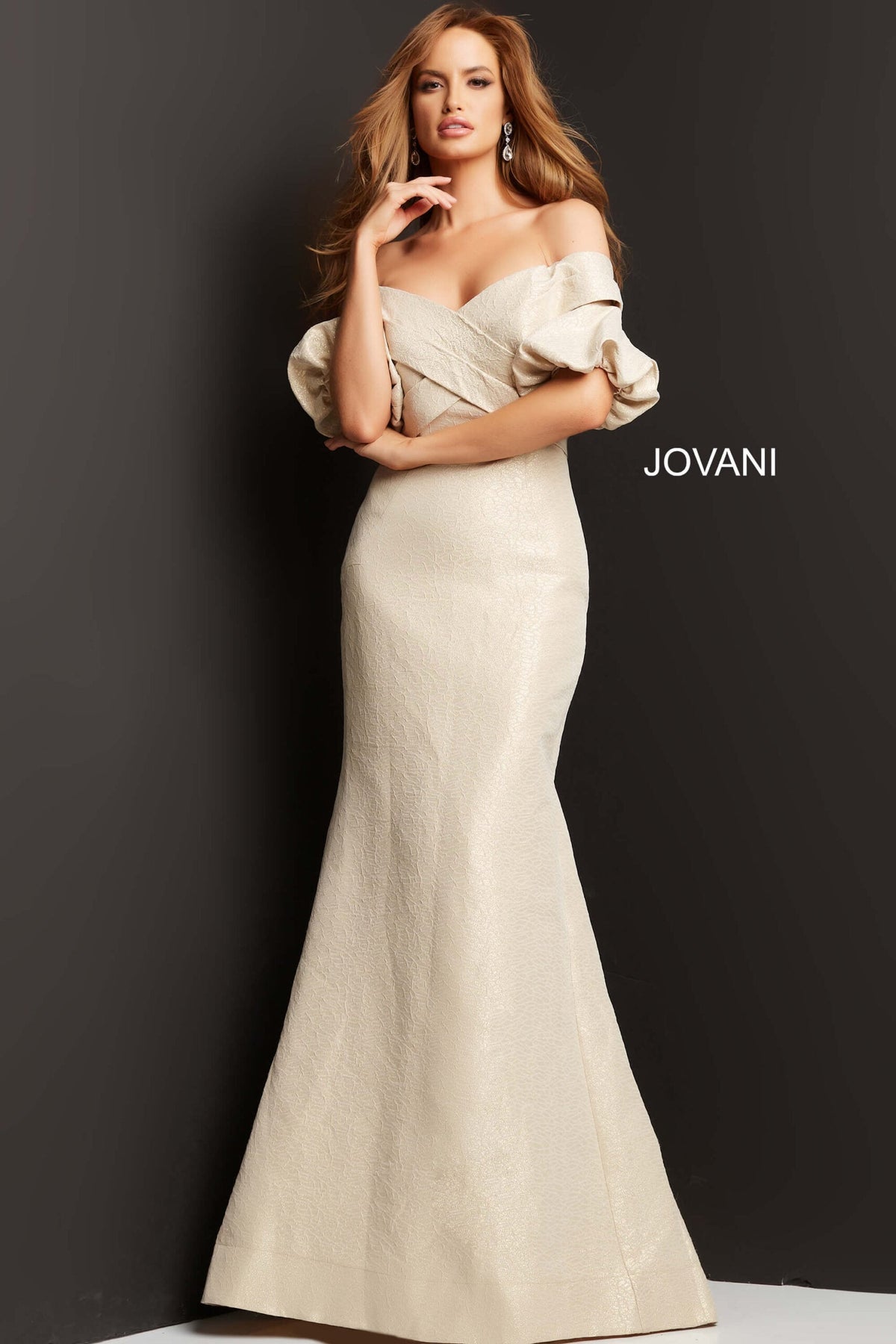 Jovani 06831