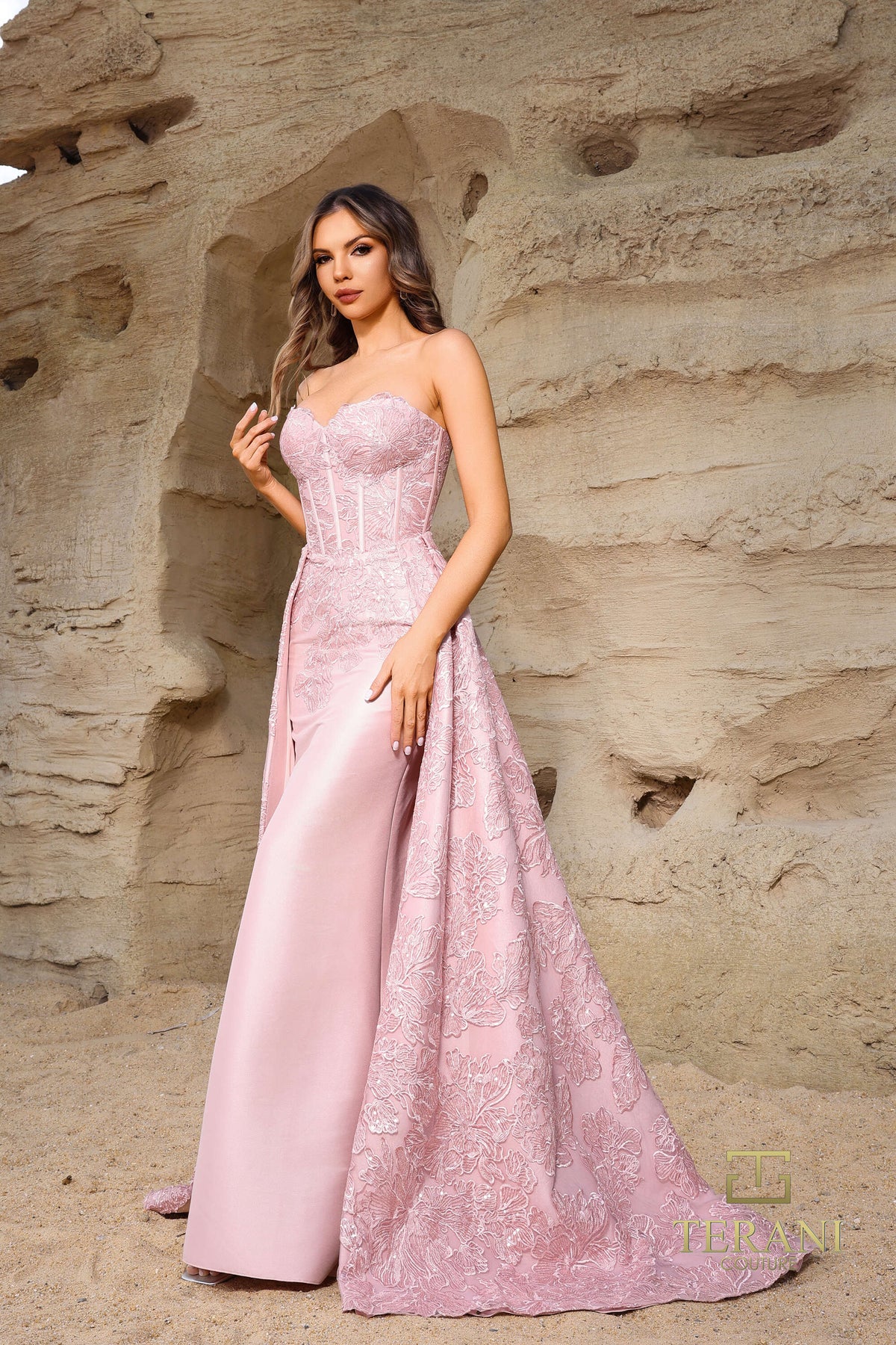 Terani Couture 252E5134