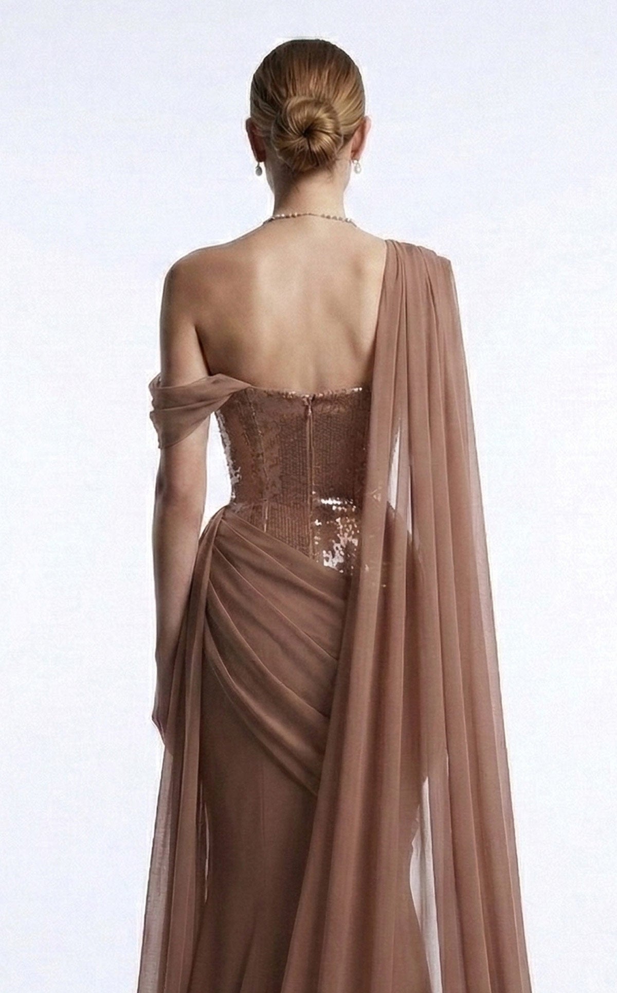 MNM Couture F03017