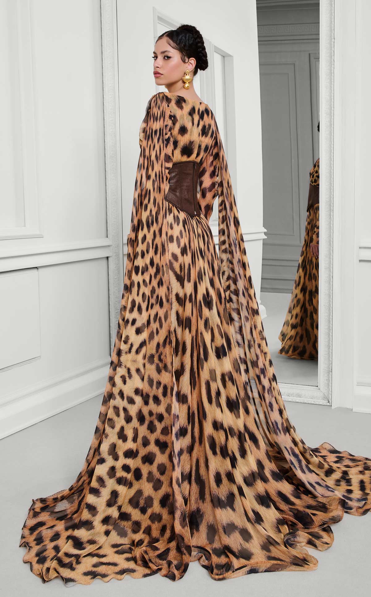 MNM Couture F02921