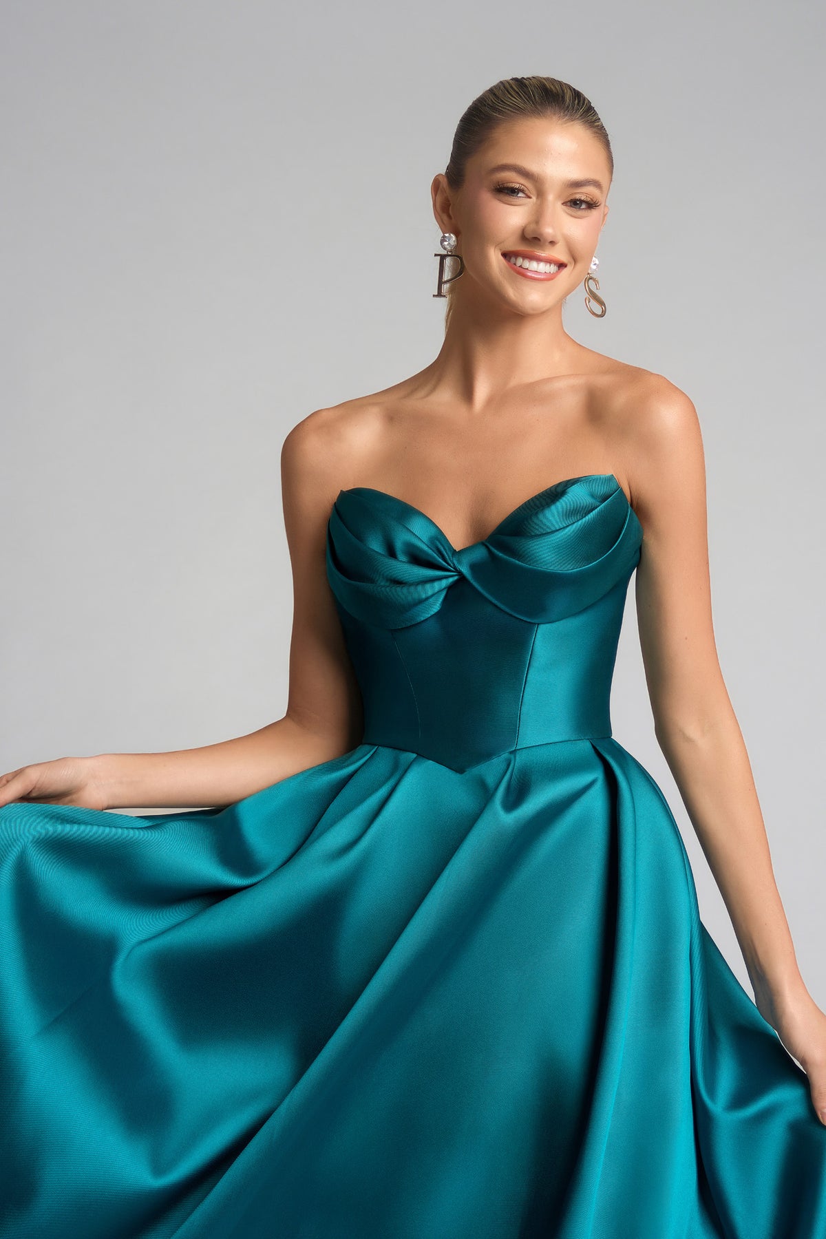 Portia and Scarlett XO110 Emerald