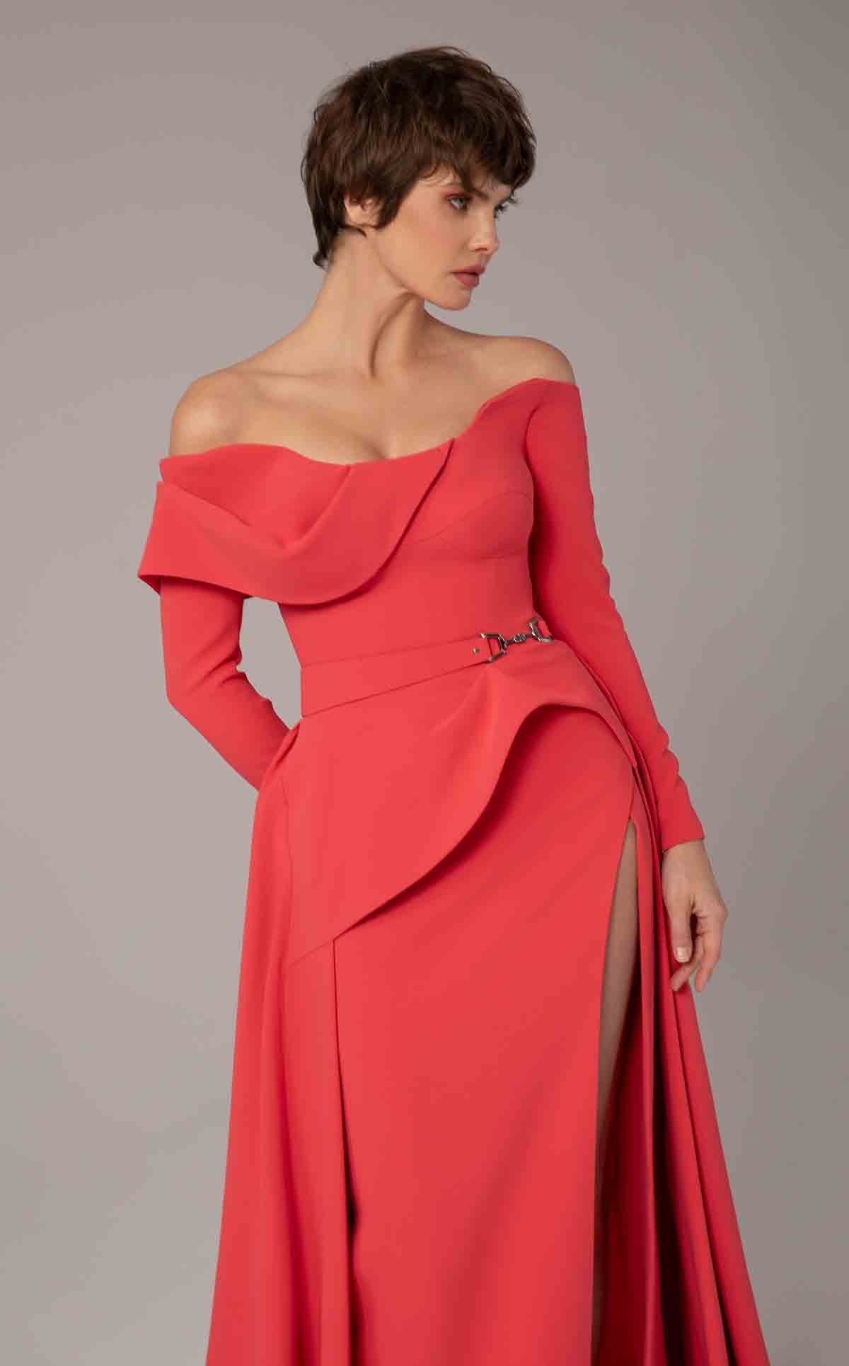 MNM Couture E0099