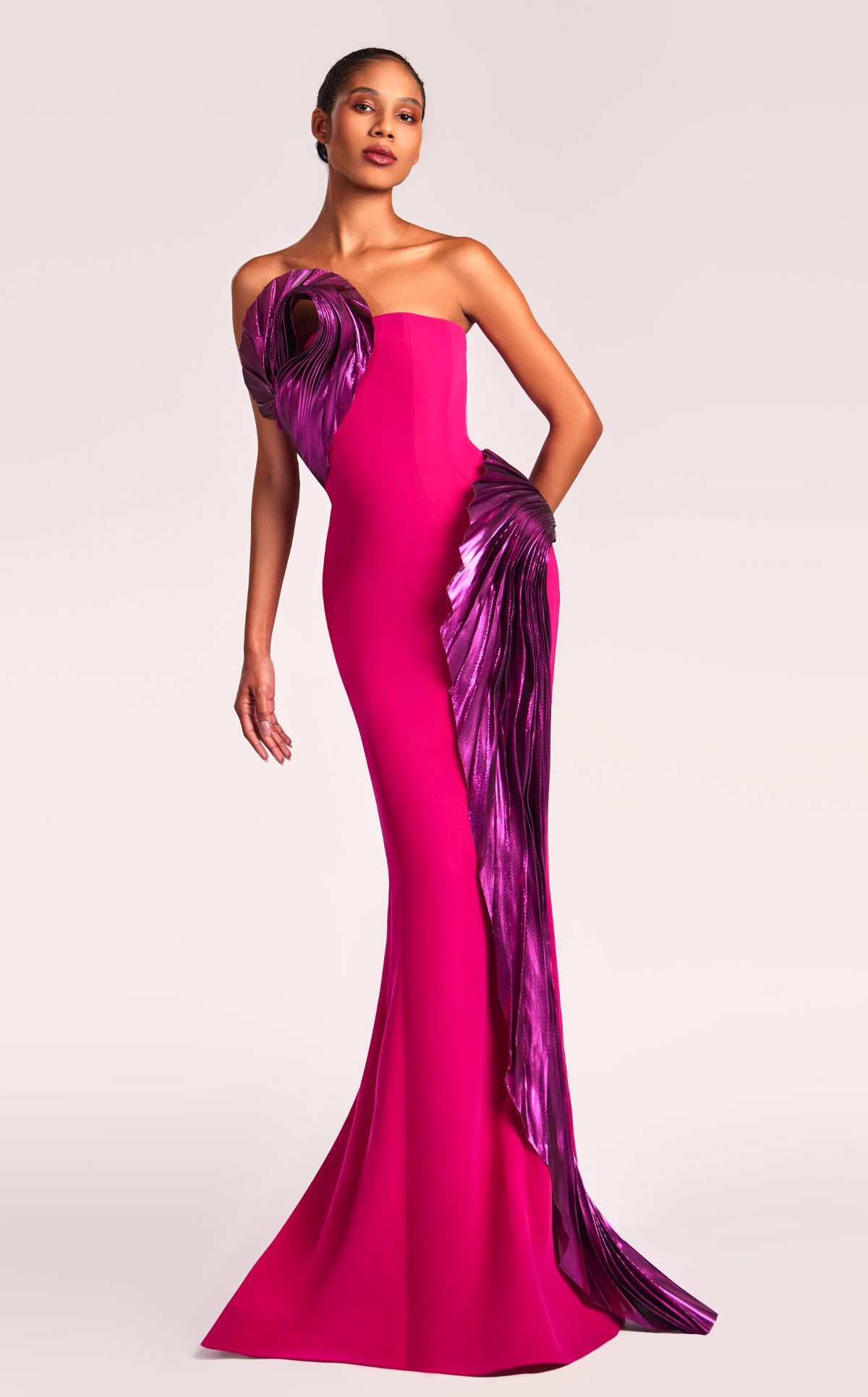 MNM Couture G1838