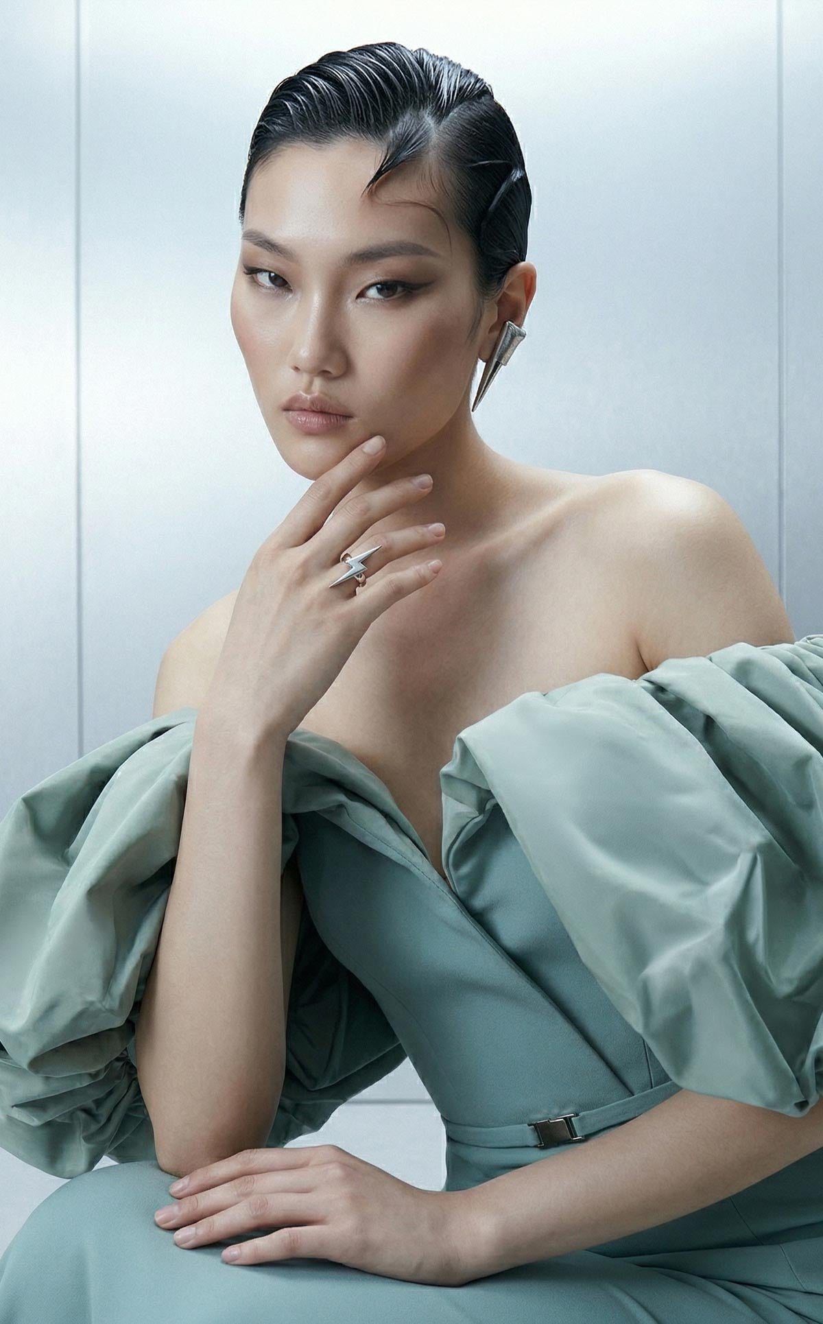 MNM Couture E0165