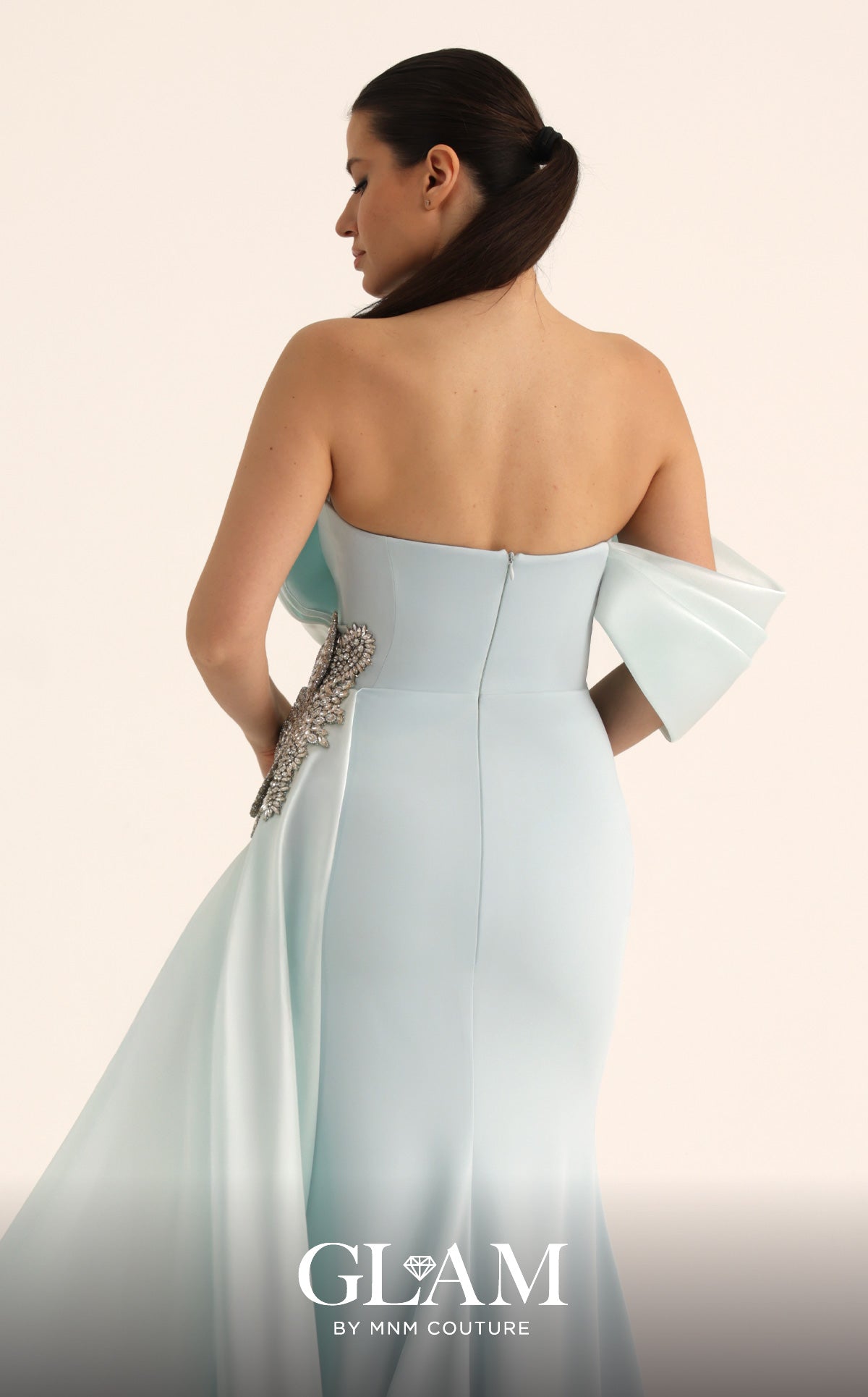 MNM Couture O07802