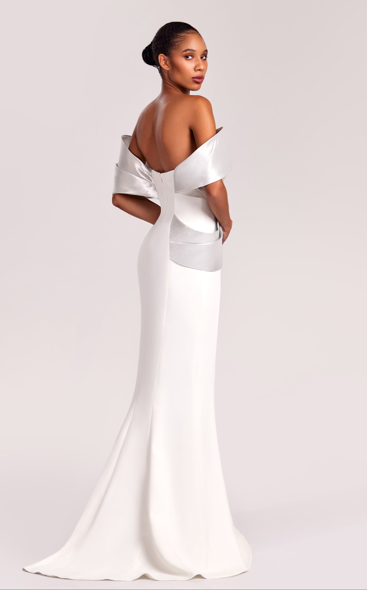 MNM Couture G1841