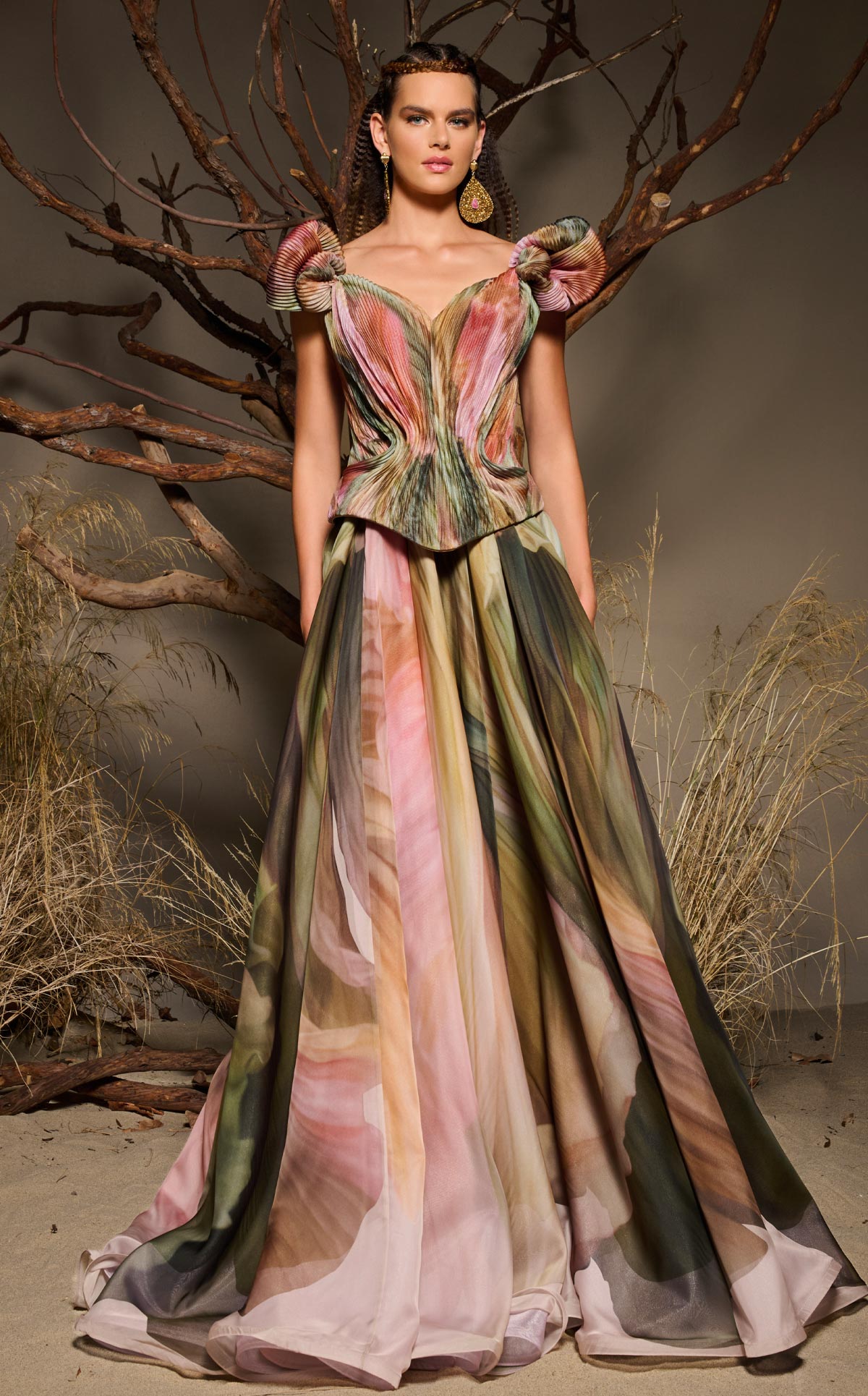 MNM Couture F02981