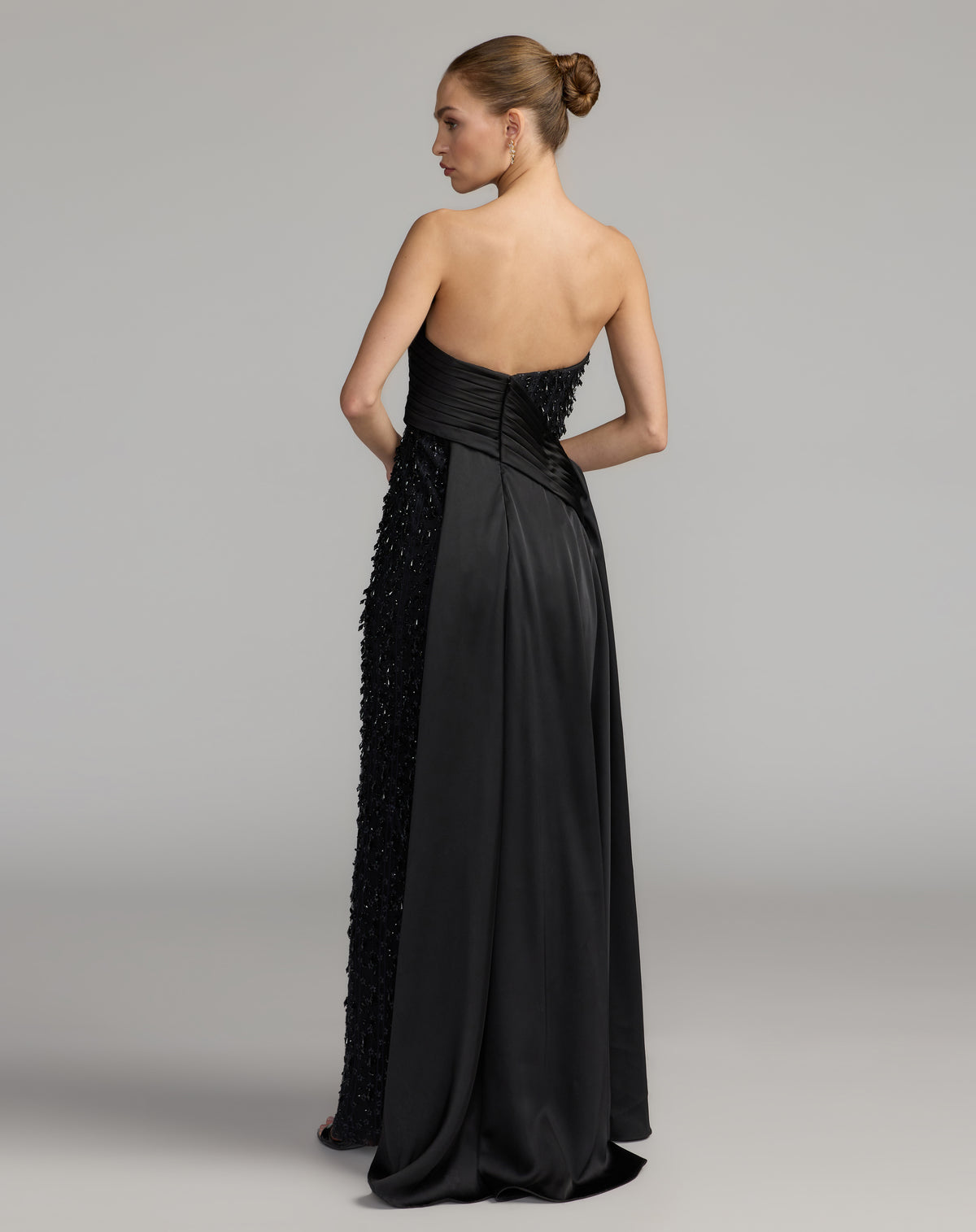 Mac Duggal 11909