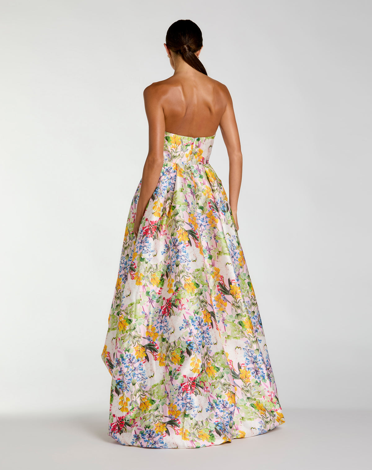 Mac Duggal 11991