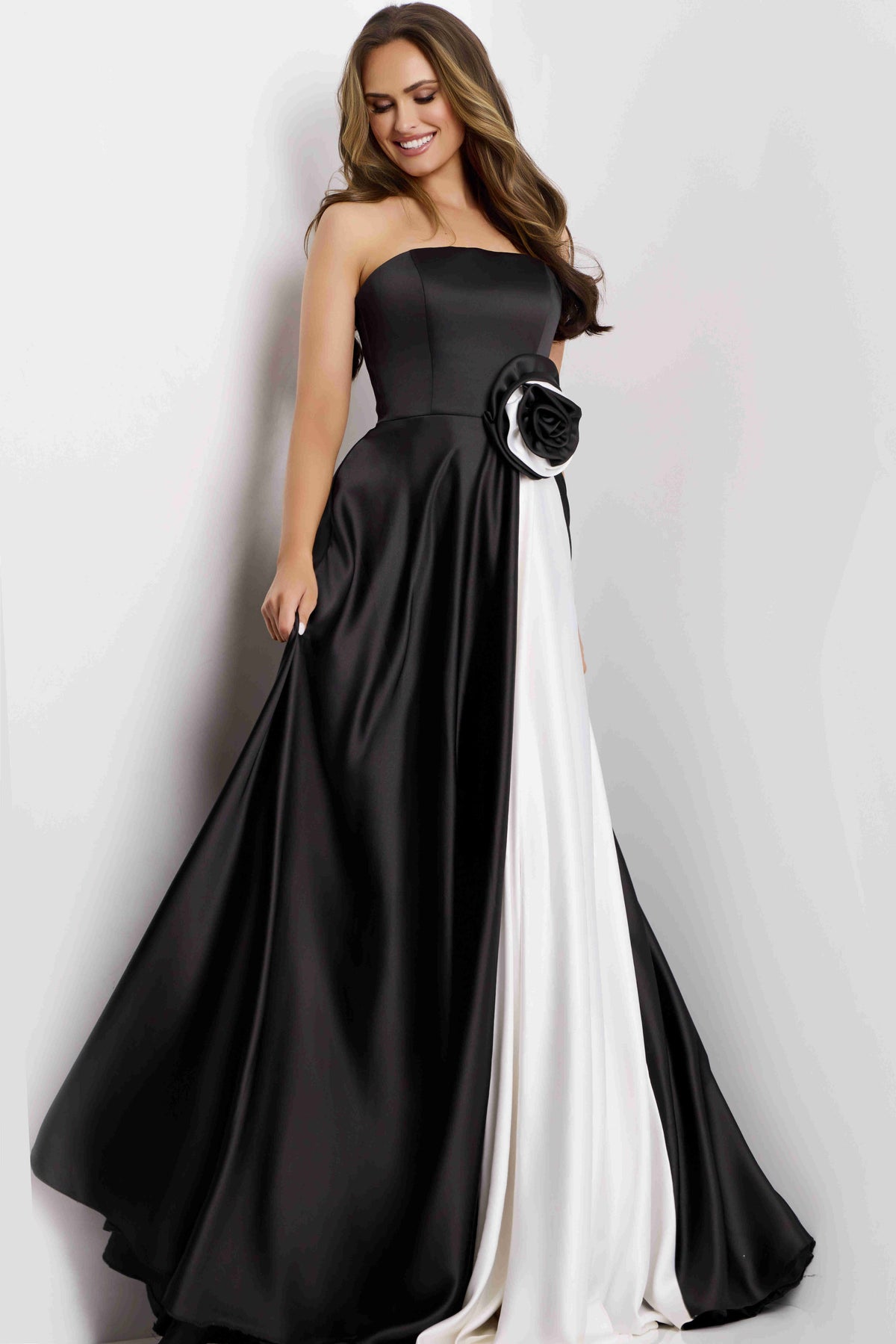 Jovani 45209 BLACK/WHITE