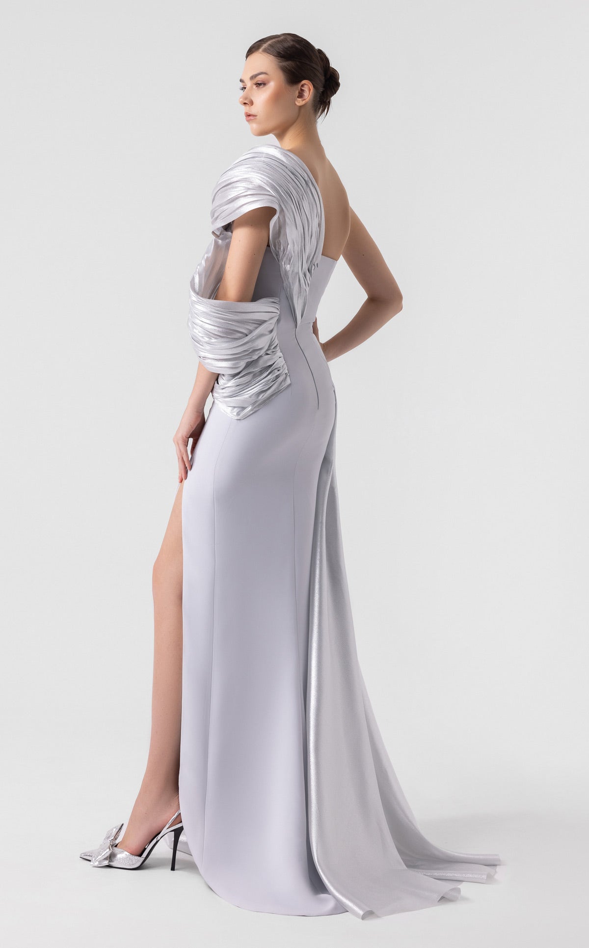 MNM Couture G1907