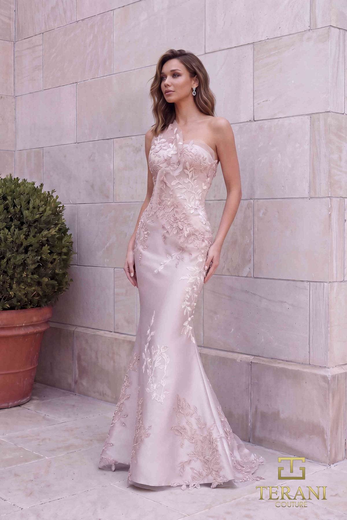 Terani Couture 1911E9095