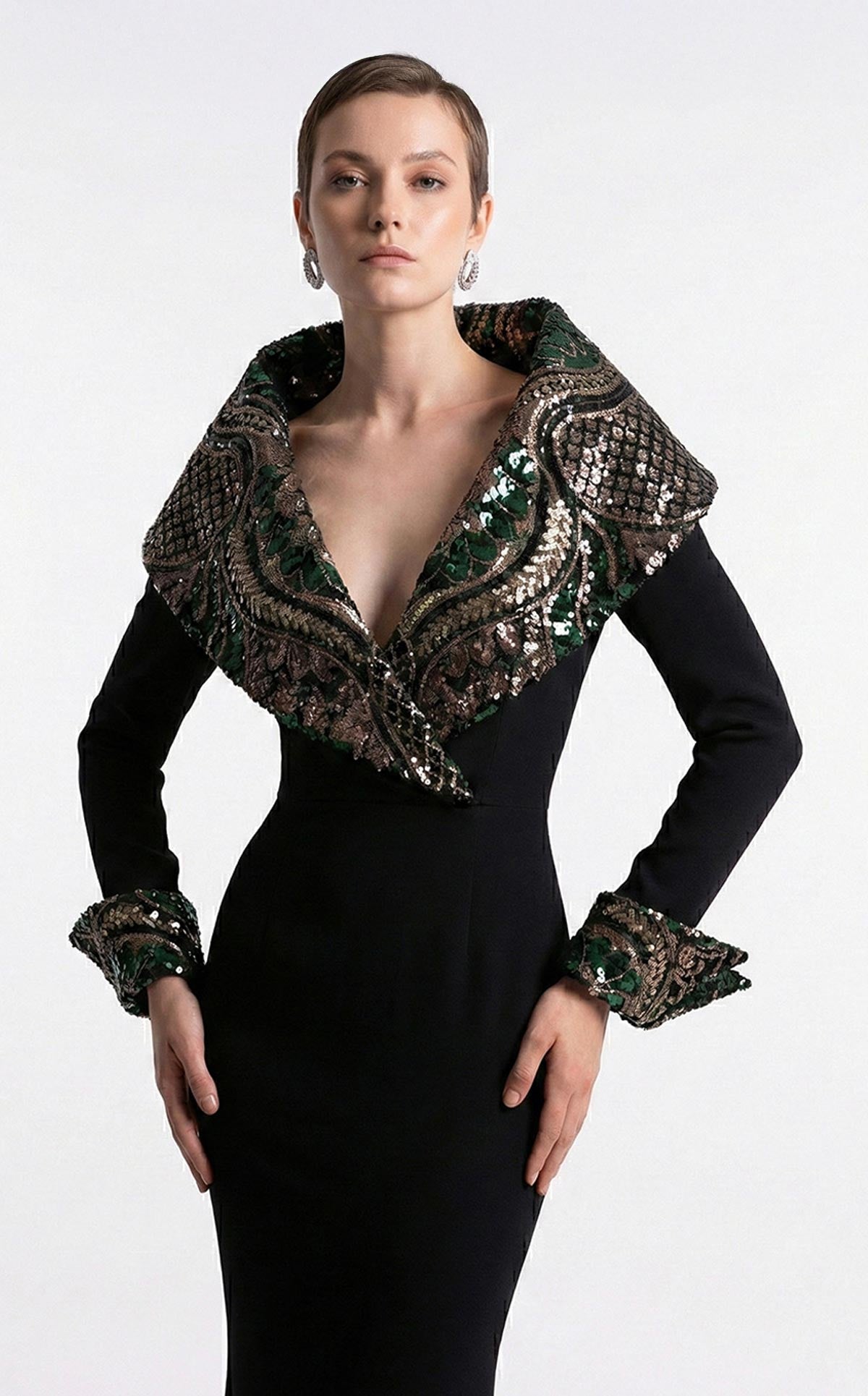 MNM Couture F03019