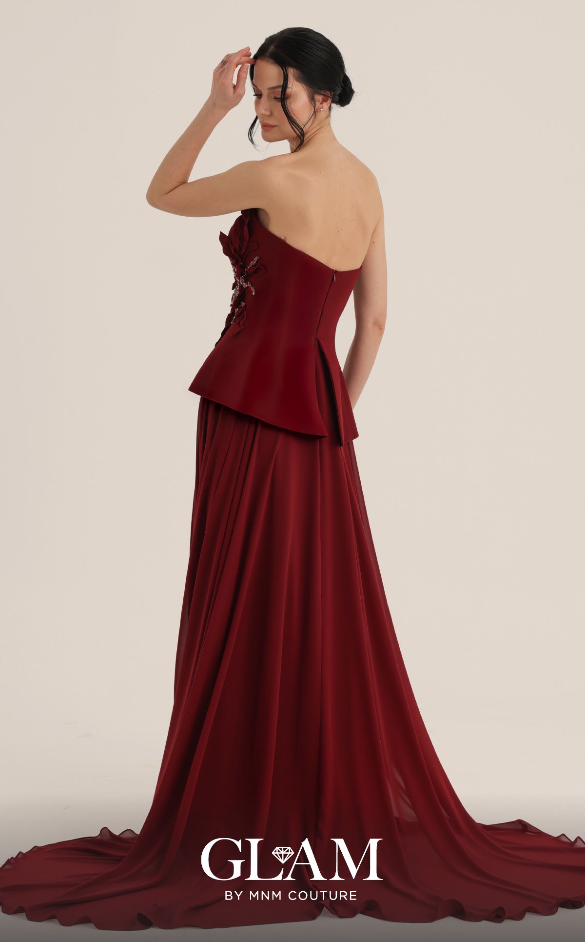 MNM Couture O07815