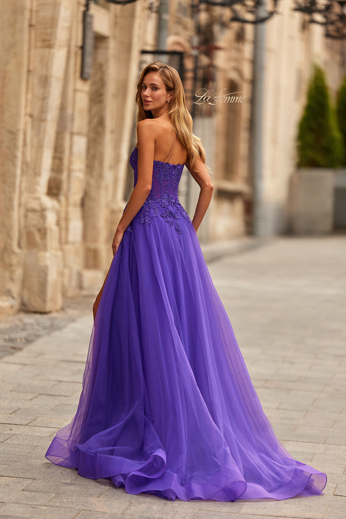 La Femme 33551 ROYAL PURPLE