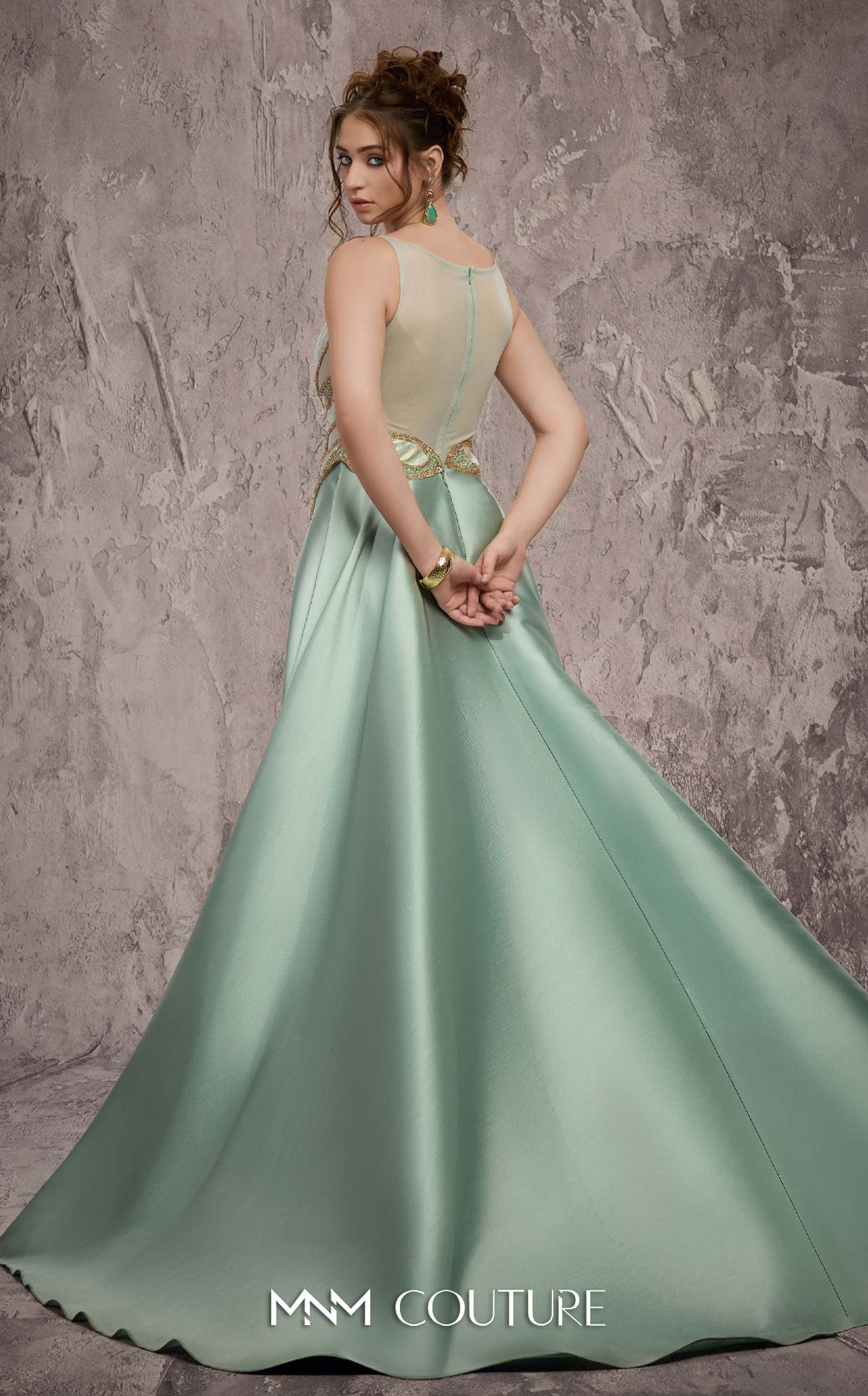 MNM Couture J03503