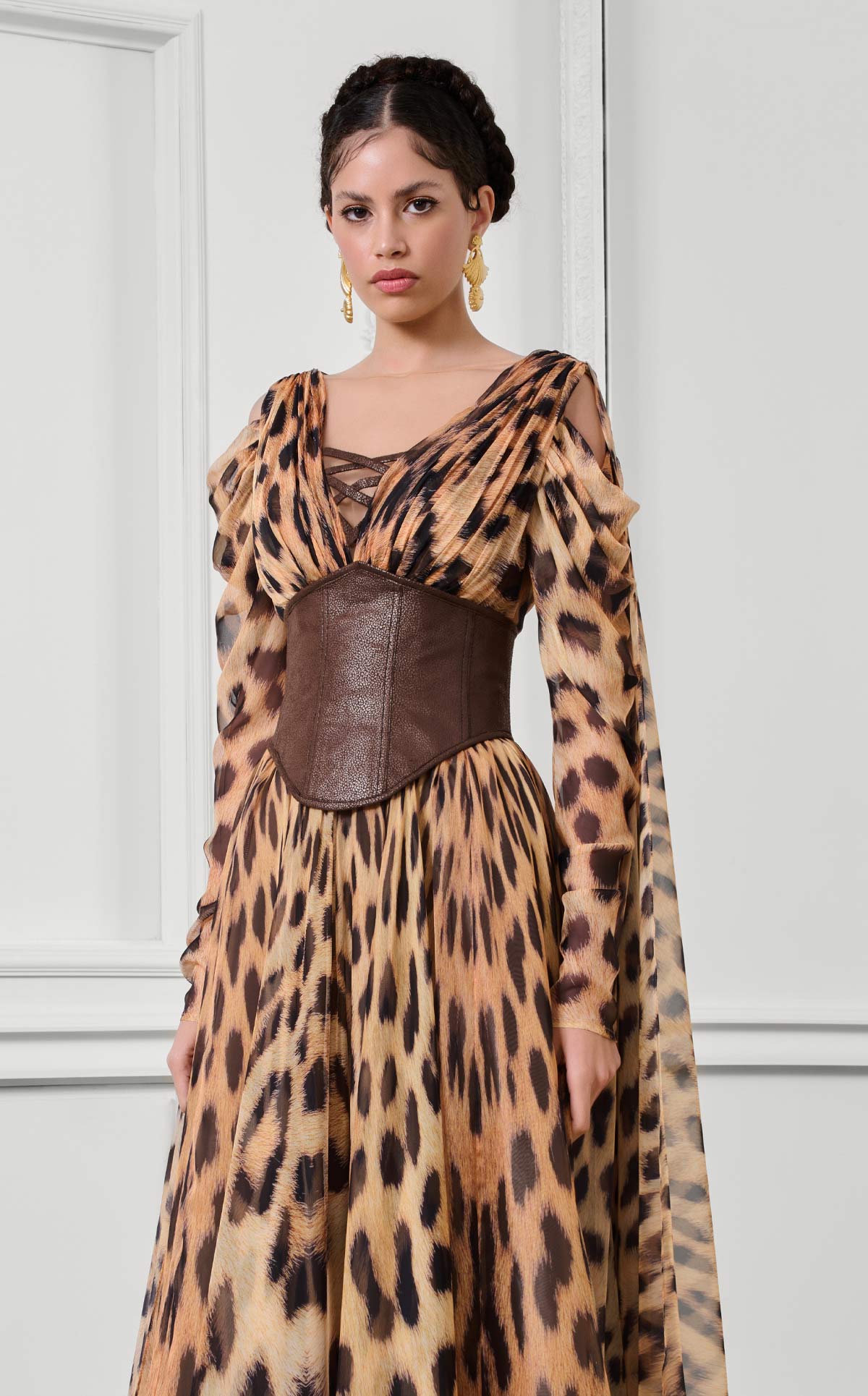 MNM Couture F02921