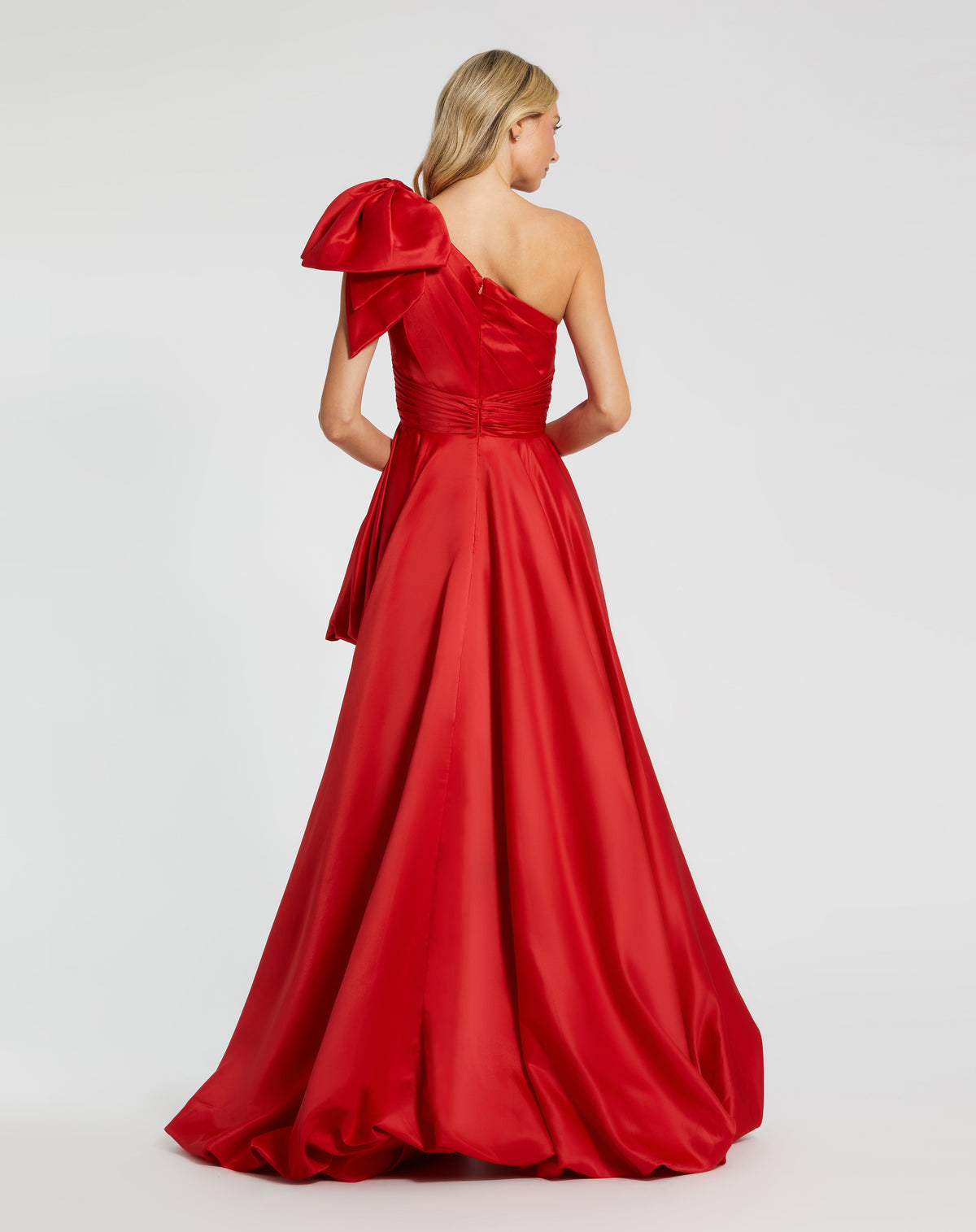 Mac Duggal 11800