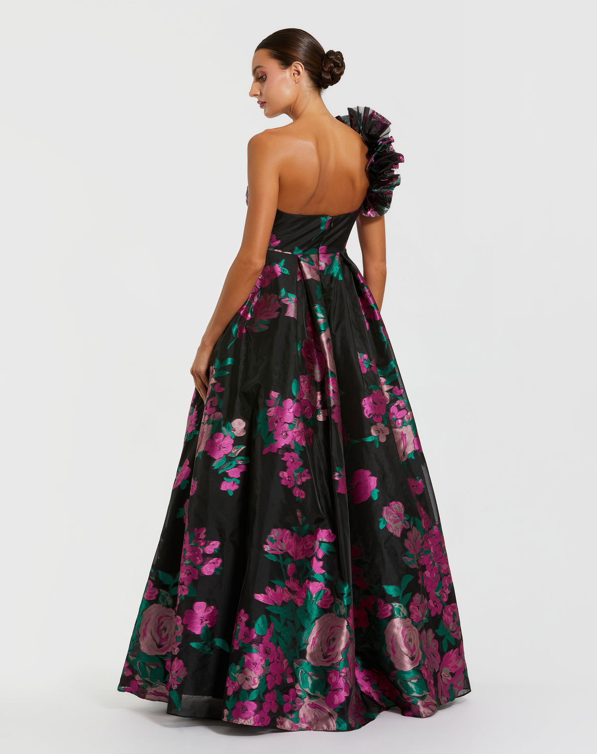 Mac Duggal 11967