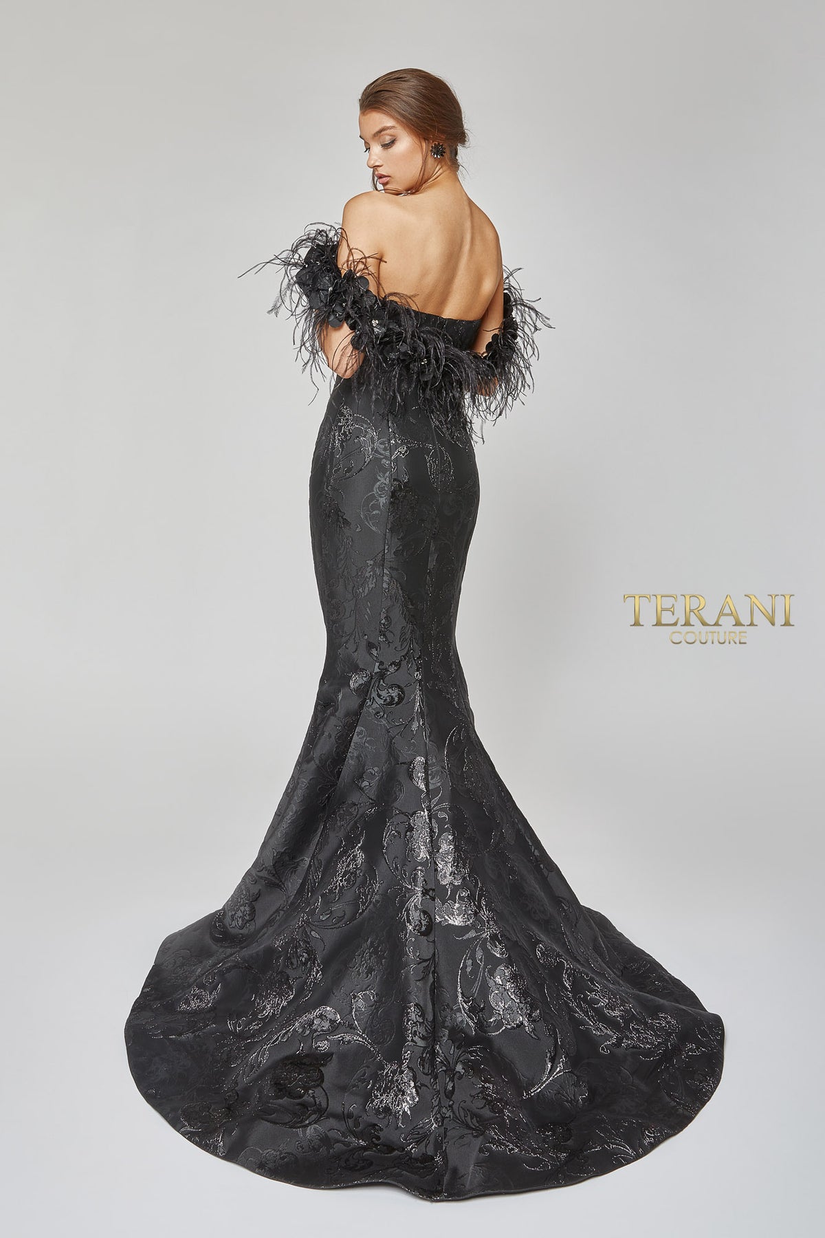 Terani Couture 1921E0136 Black