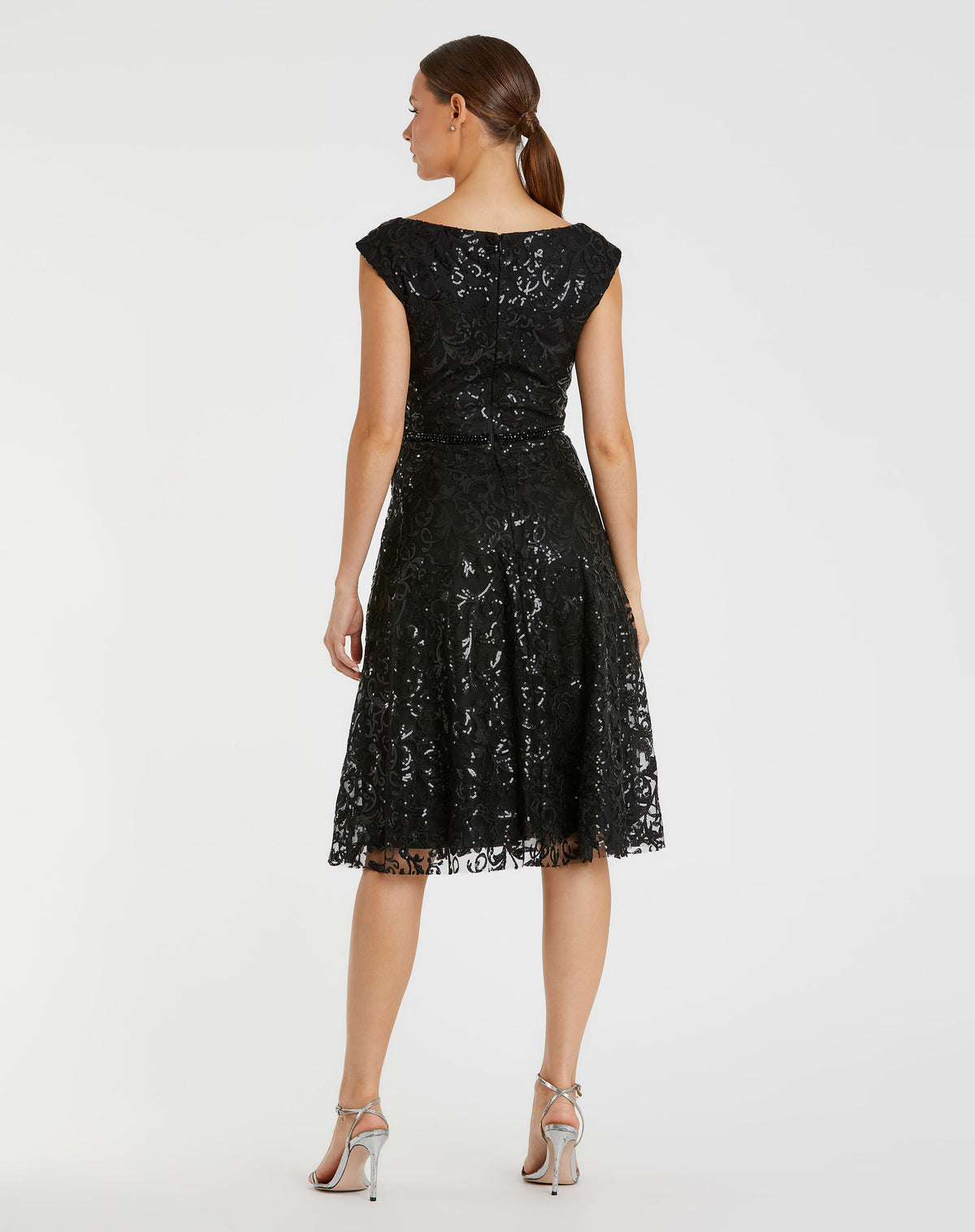 Mac Duggal A68012