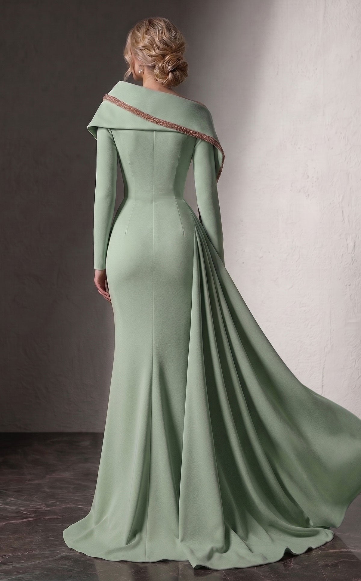 MNM Couture F03038