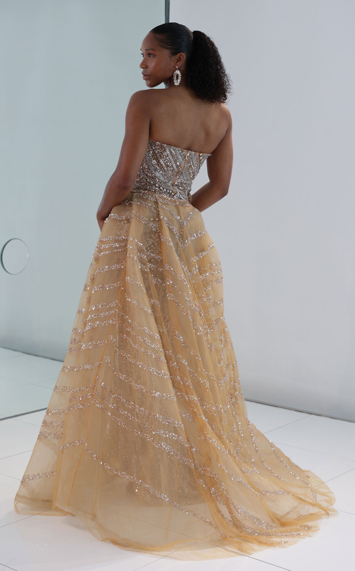 MNM Couture M1186