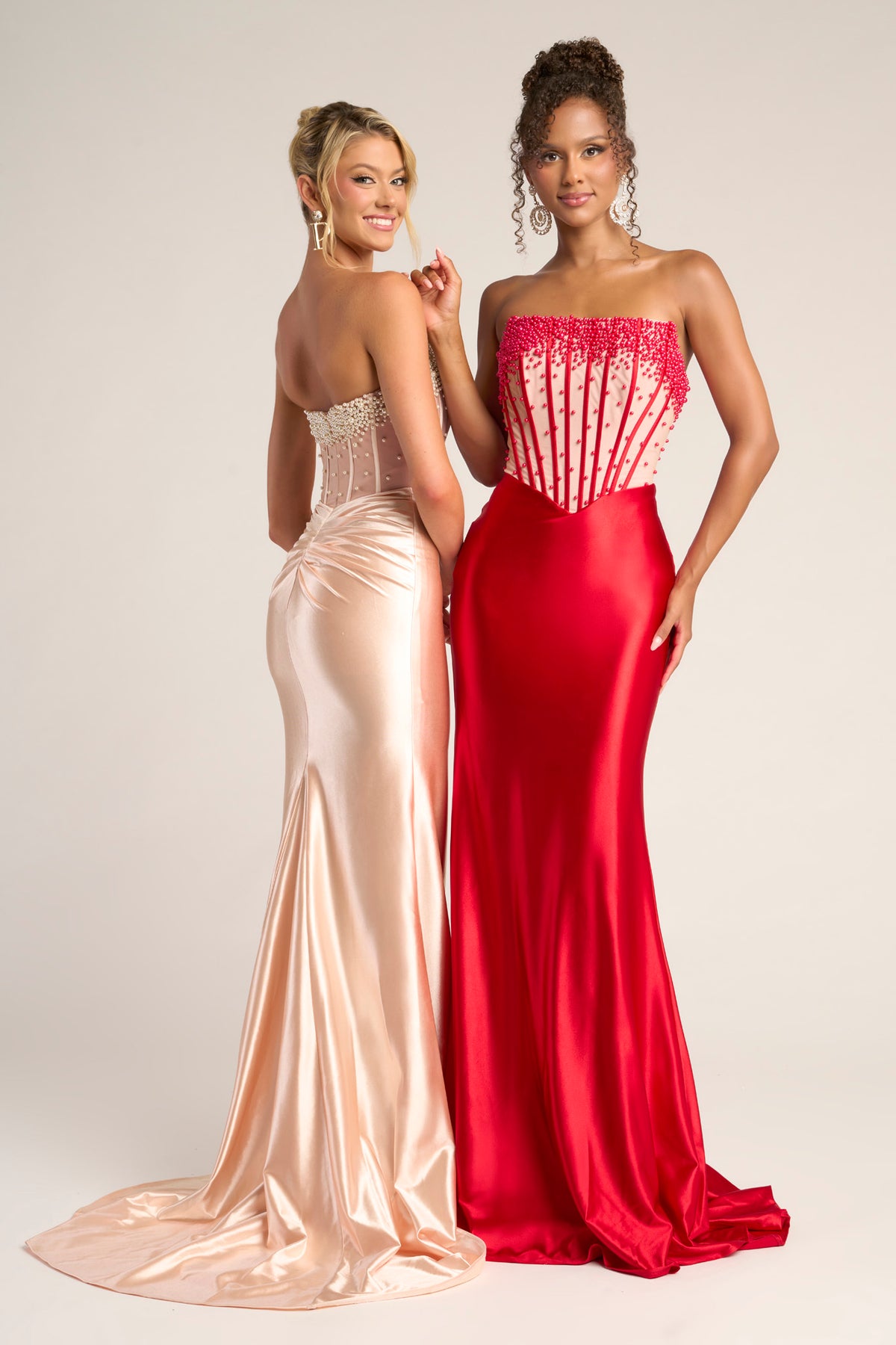 Portia and Scarlett PS26094