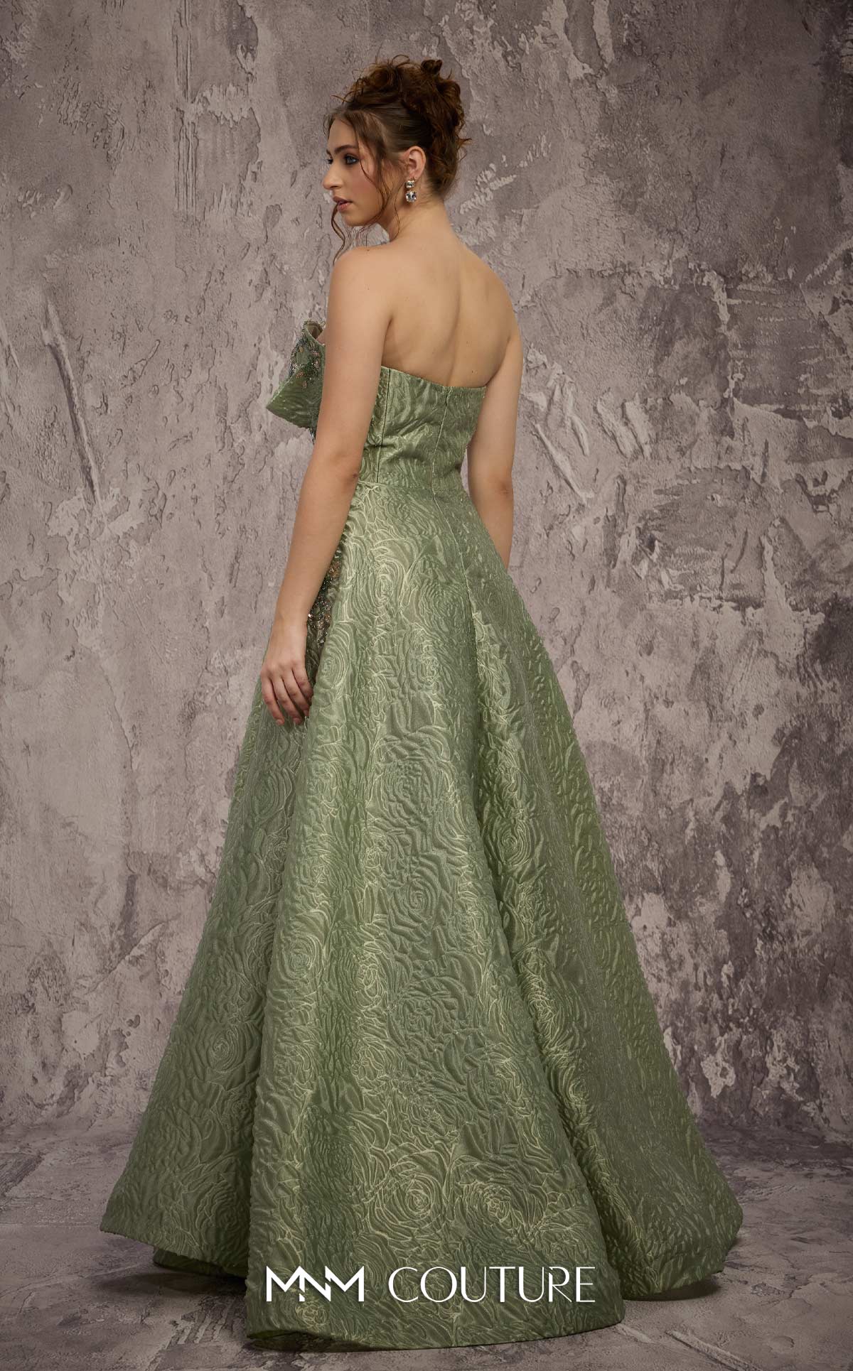 MNM Couture Q3355