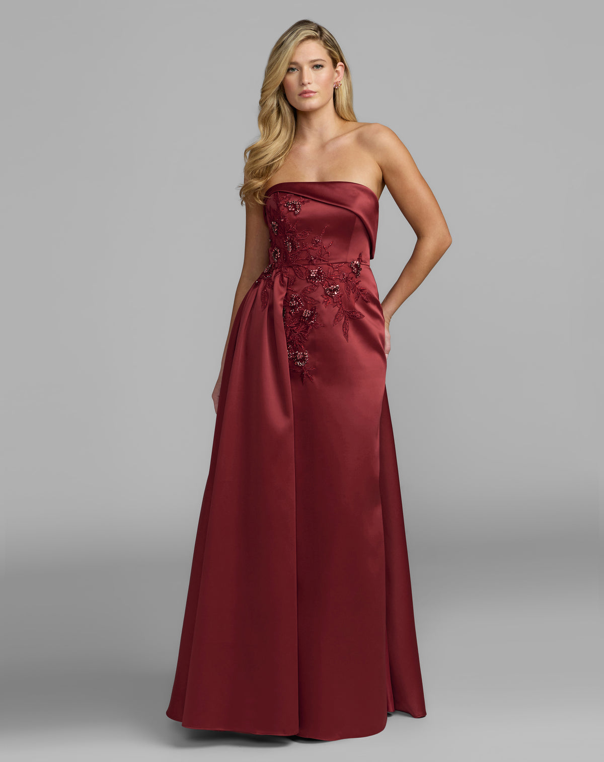 Mac Duggal 11894