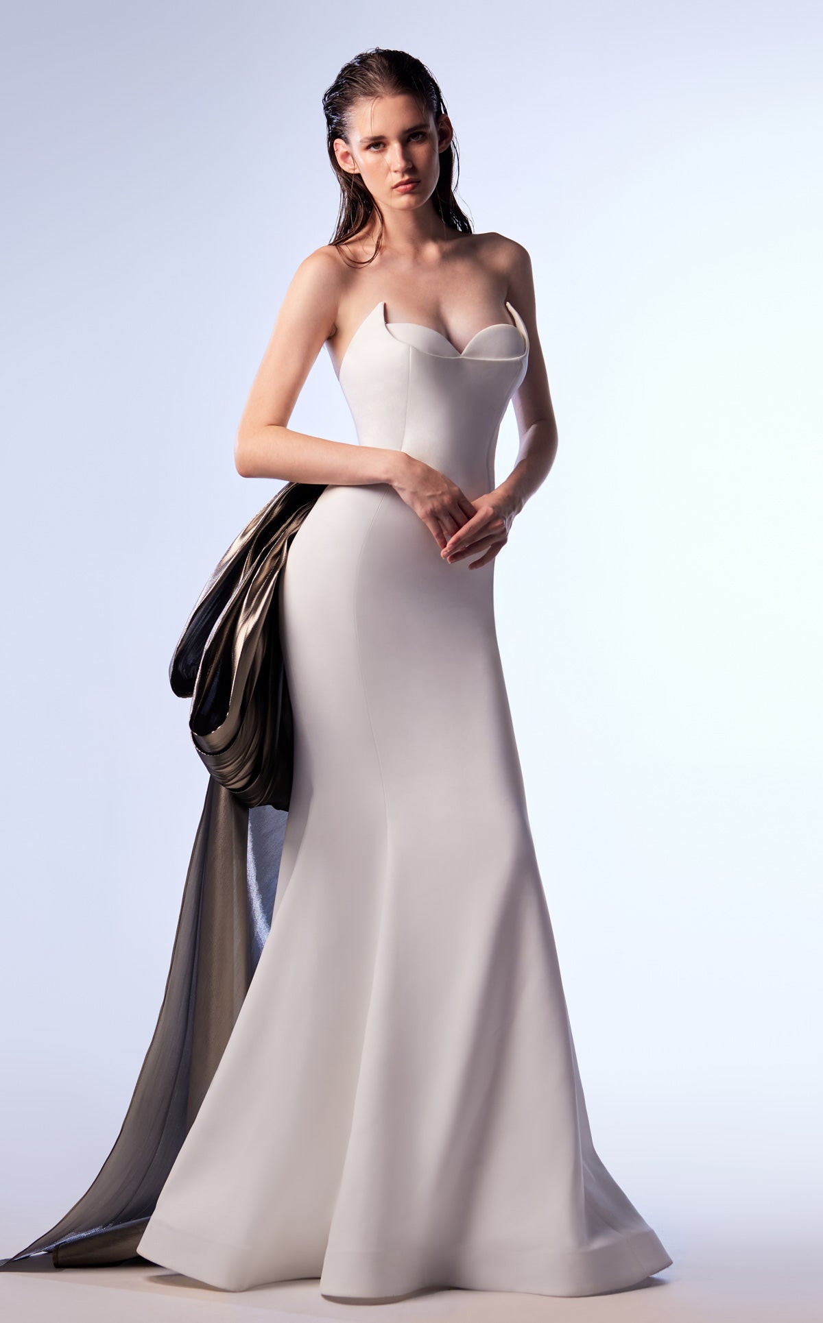 MNM Couture G1720