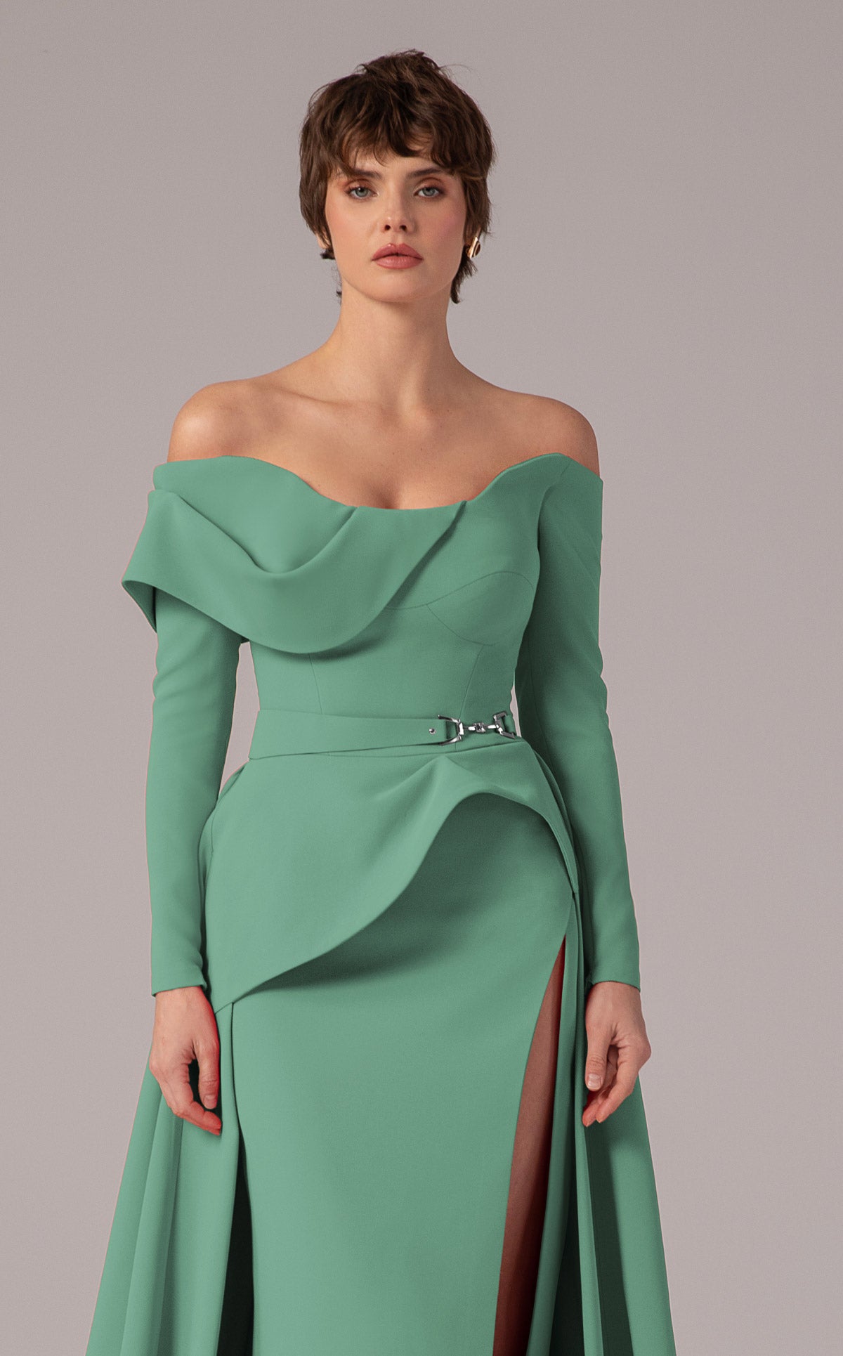 MNM Couture E0099
